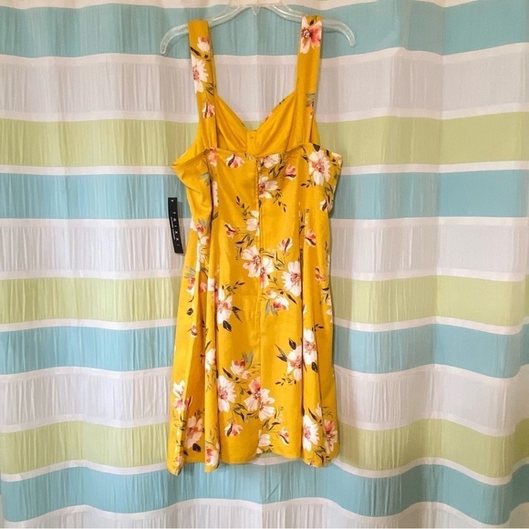 NWT Trixxi Vintage Style Floral Dress Sweetheart Neckline Sz 1X - Picture 11 of 12